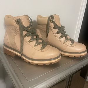 Women’s Sorel hiking boots